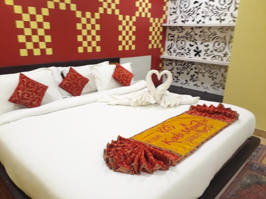 Hotel Kala Mandir Palace Bikaner Exteriör bild